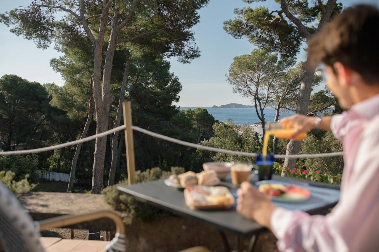 Dora (adults Only) Couette-café *